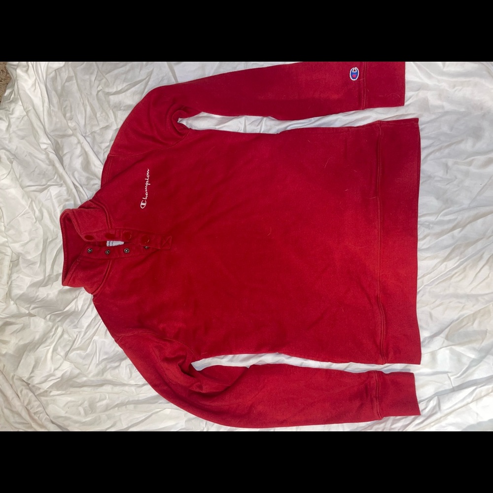 Champion pull over